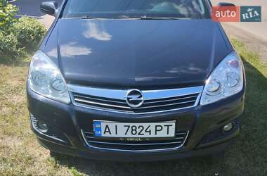 Opel Astra  2008