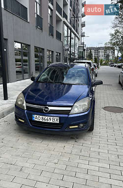 Opel Astra  2004