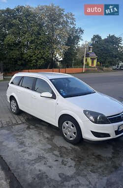Opel Astra  2009