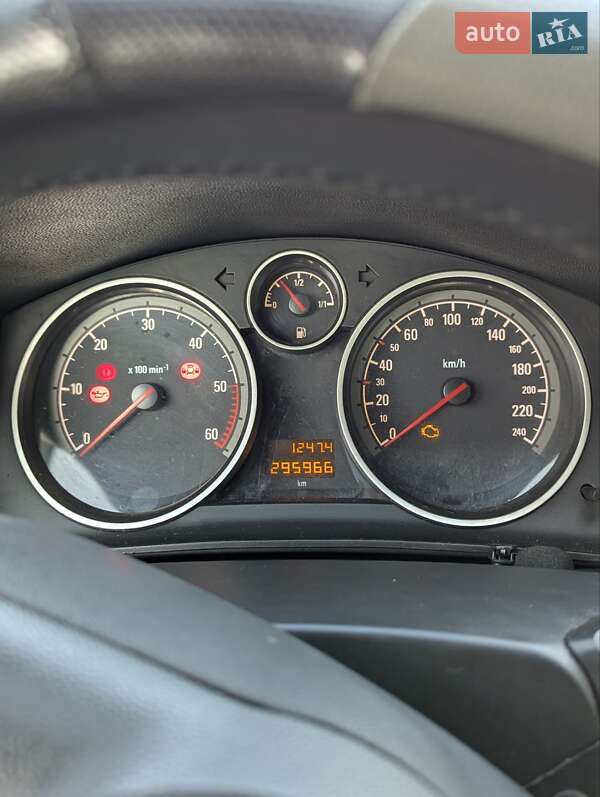 Универсал Opel Astra 2010 в Белой Церкви