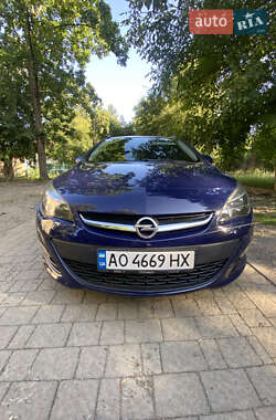 Opel Astra  2014
