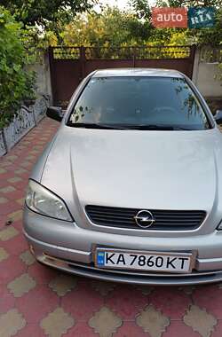 Opel Astra  2007