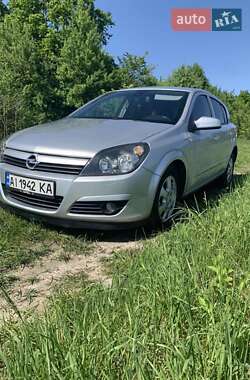 Opel Astra  2004