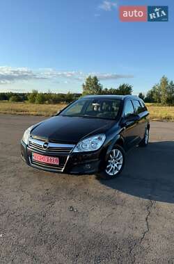 Opel Astra 2010