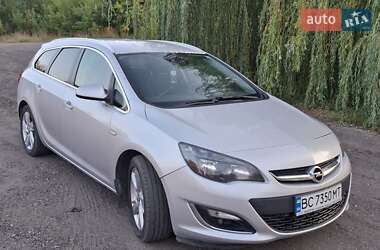 Opel Astra  2013