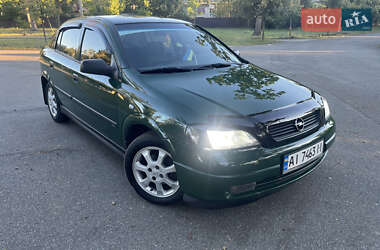 Opel Astra  2000
