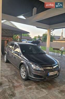 Opel Astra  2009
