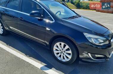Opel Astra 2015