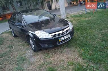 Opel Astra  2008