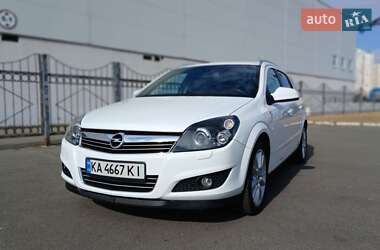 Opel Astra  2009