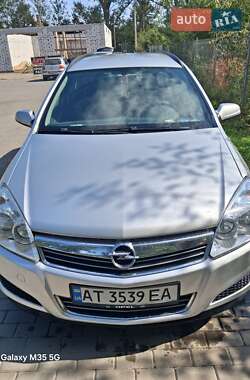 Opel Astra  2007