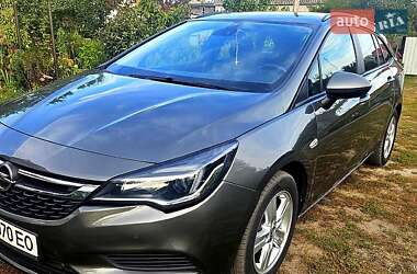 Opel Astra  2017