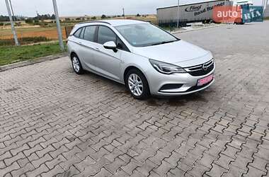 Opel Astra  2017
