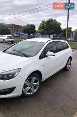 Opel Astra  2015