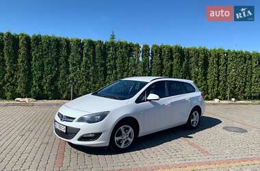 Opel Astra  2013