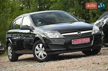 Opel Astra  2009