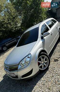 Opel Astra  2007