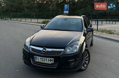 Opel Astra 2010
