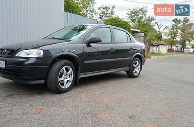 Opel Astra  2005