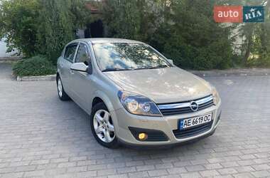 Opel Astra  2006