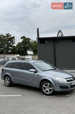 Opel Astra  2005