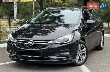 Opel Astra  2018