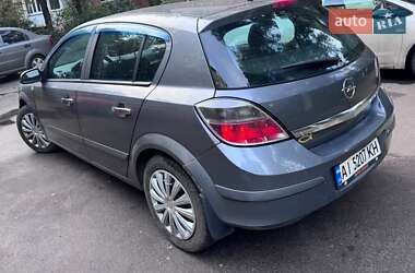 Opel Astra  2007