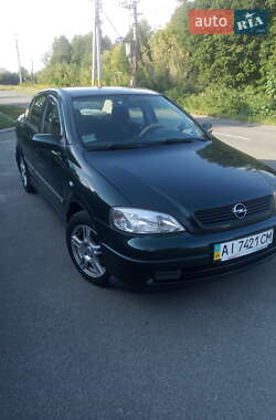 Opel Astra  2000
