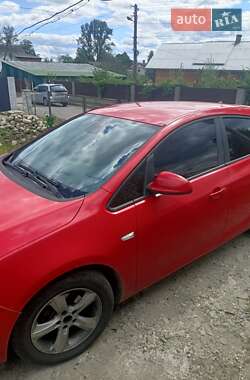Opel Astra 2011