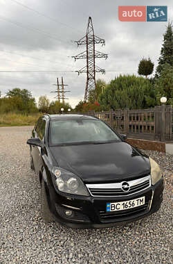 Opel Astra  2008