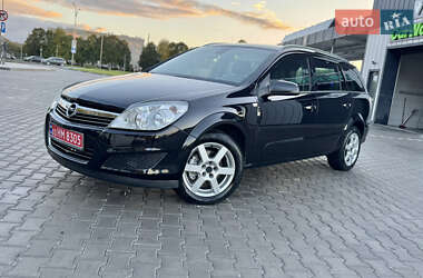 Opel Astra  2008