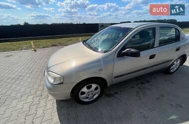 Opel Astra  2006