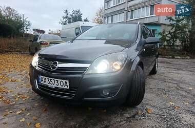 Opel Astra  2009