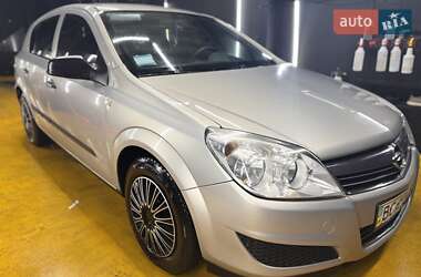 Opel Astra  2007