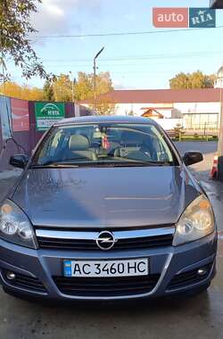 Opel Astra  2004