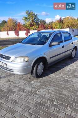Opel Astra 2005