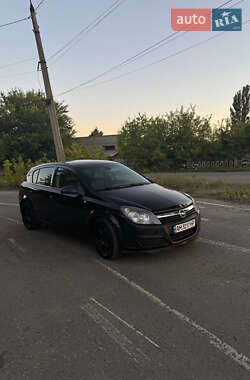 Opel Astra  2005