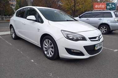 Opel Astra  2013