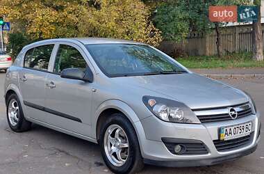 Opel Astra  2006