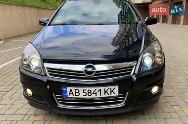 Opel Astra  2008