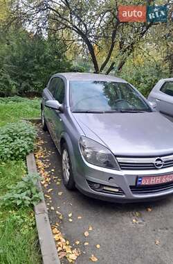 Opel Astra  2005