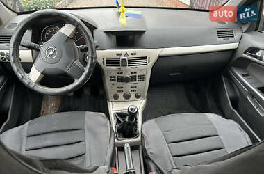 Opel Astra  2007