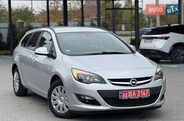 Opel Astra  2012