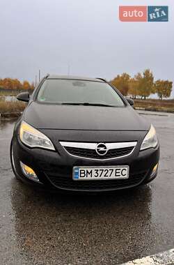 Opel Astra 2011