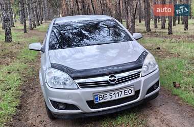 Opel Astra  2008