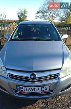Opel Astra  2009