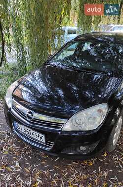 Opel Astra  2008