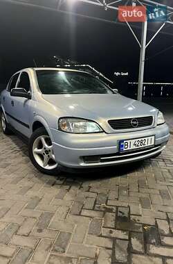 Opel Astra  2005
