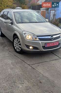 Opel Astra 2008