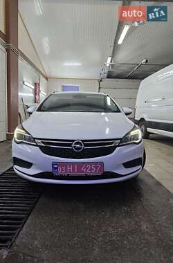 Opel Astra  2017